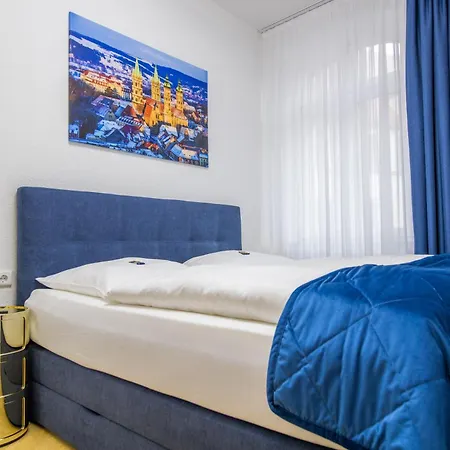 Typisch 3* Naumburg (Saale)