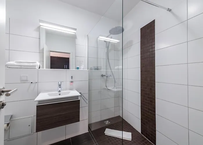 Typisch 3* Naumburg (Saale)